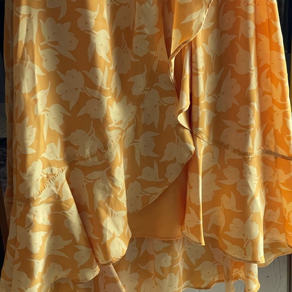 Joie Yellow Floral Amelian Wrap Dress - Picture 3 of 10